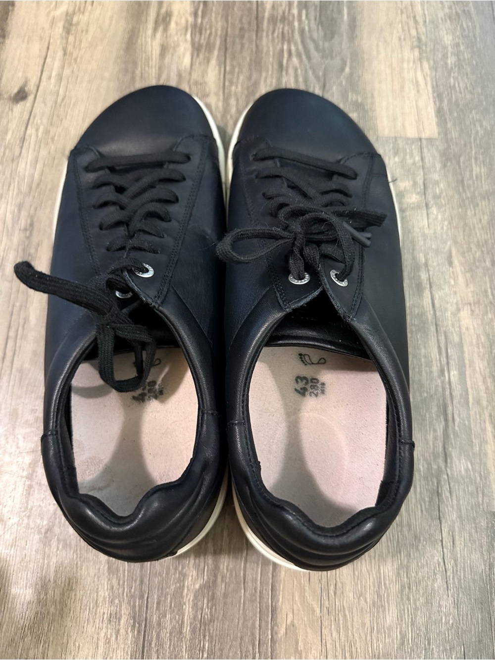 Birkenstock Bend Low Black Leather Sneakers Men’s Size EU 43 US 10 Regular EUC - Picture 5 of 8